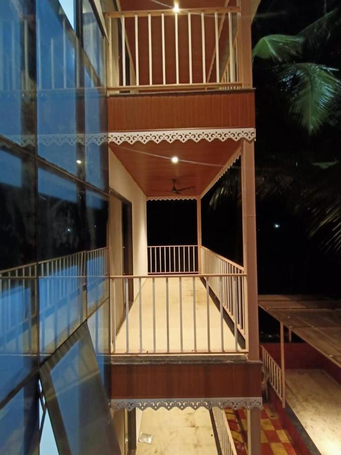 Srushti Sea Villa Resort Diveāgar Extérieur photo